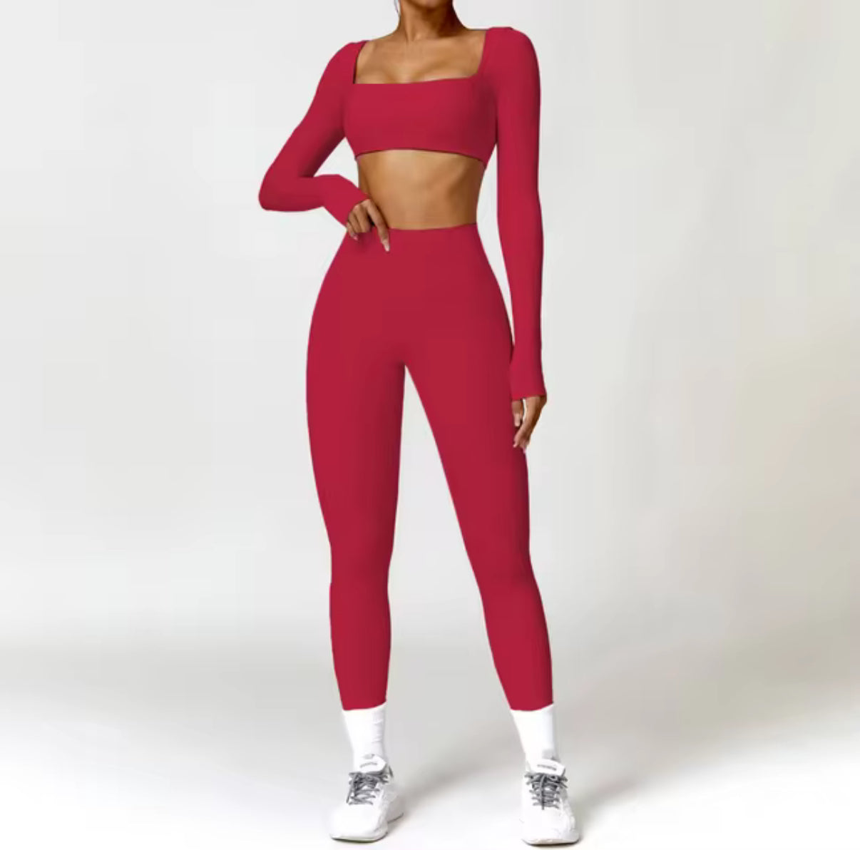 SCARLETT SET, TOP + LEGGINS